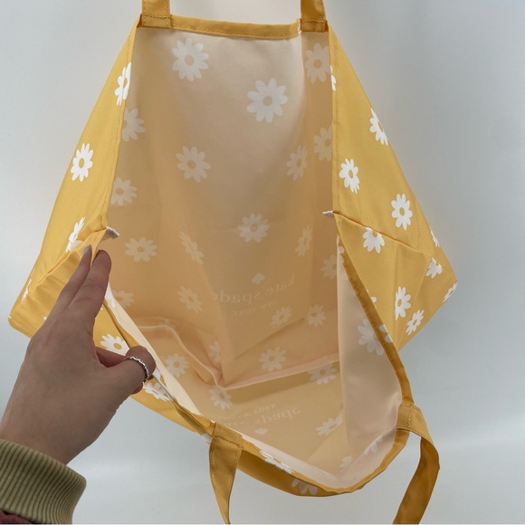 Kate Spade Tote Bag Yellow Floral Daisies Polyester - Picture 5 of 6